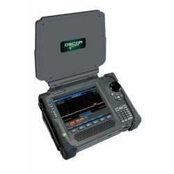 OSCOR Green – портативный анализатор спектра (24 Ггц)