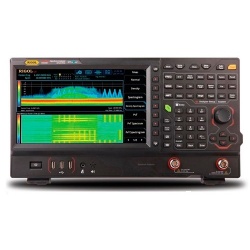 RSA5065-TG — анализатор спектра реального времени с опцией трекинг-генератора